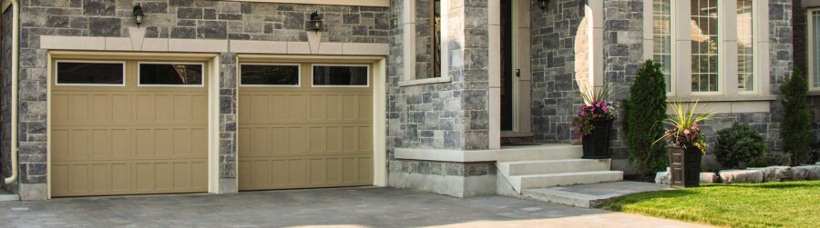 Model 9405, Carriage House Oak Park, Custom Paint Clear II