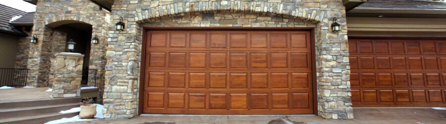 Model 300, Wood Garage Door - 4x8
