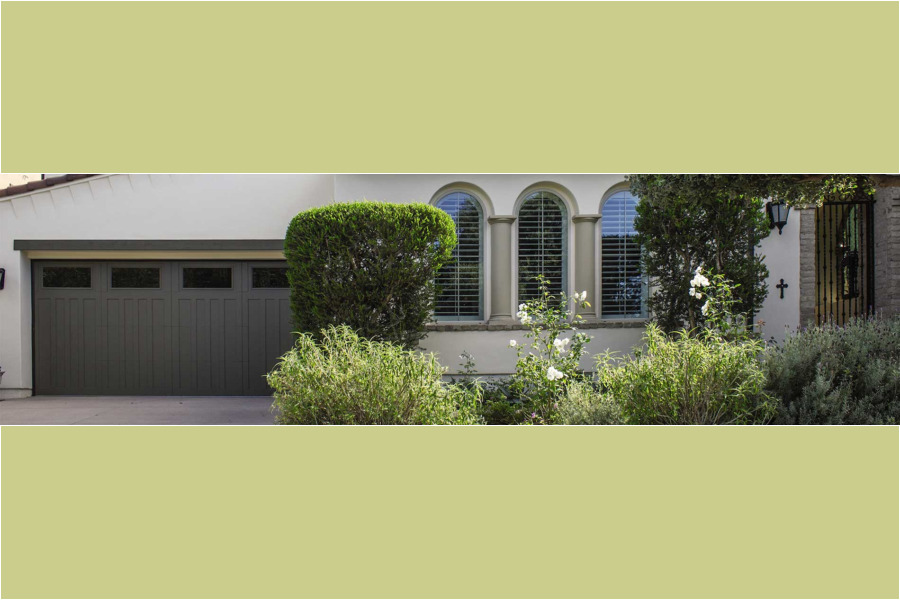 Model 7402, Wood Church Hill Plain Windows Door